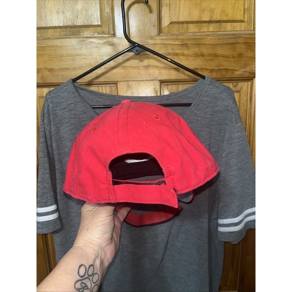 Cincinnati MLB Women's 5th & Ocean Gray T-Shirt XXL  With Cincinnati Reds Hat - Picture 8 of 9